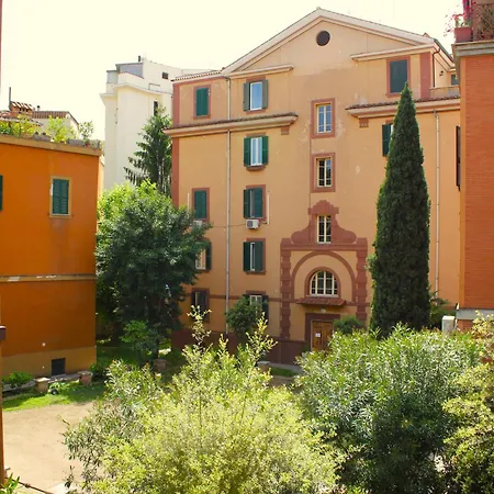 Apartment Epirhome, Tra Colosseo E Porta Santa